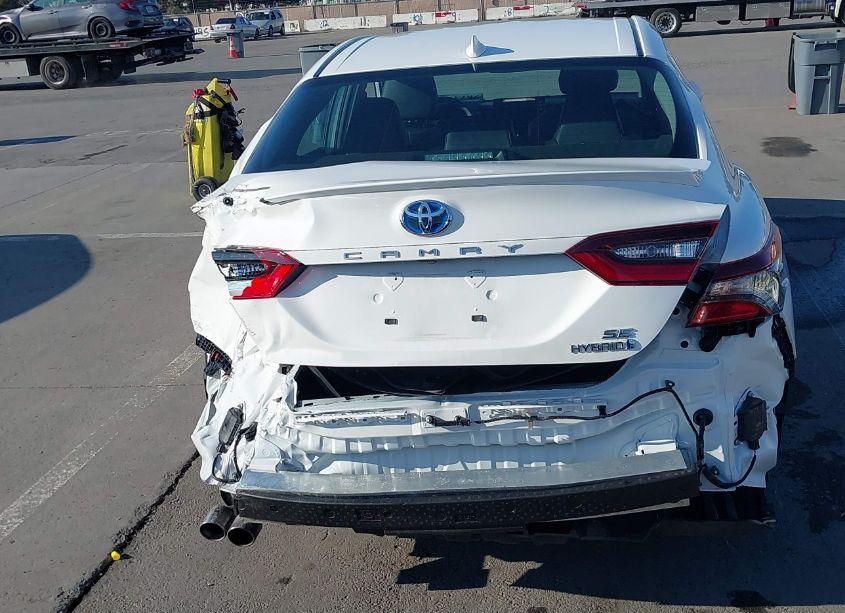 Photo 6 of 2024 Toyota Camry HYBRID SE (VIN 4T1S31AK8RU077058)