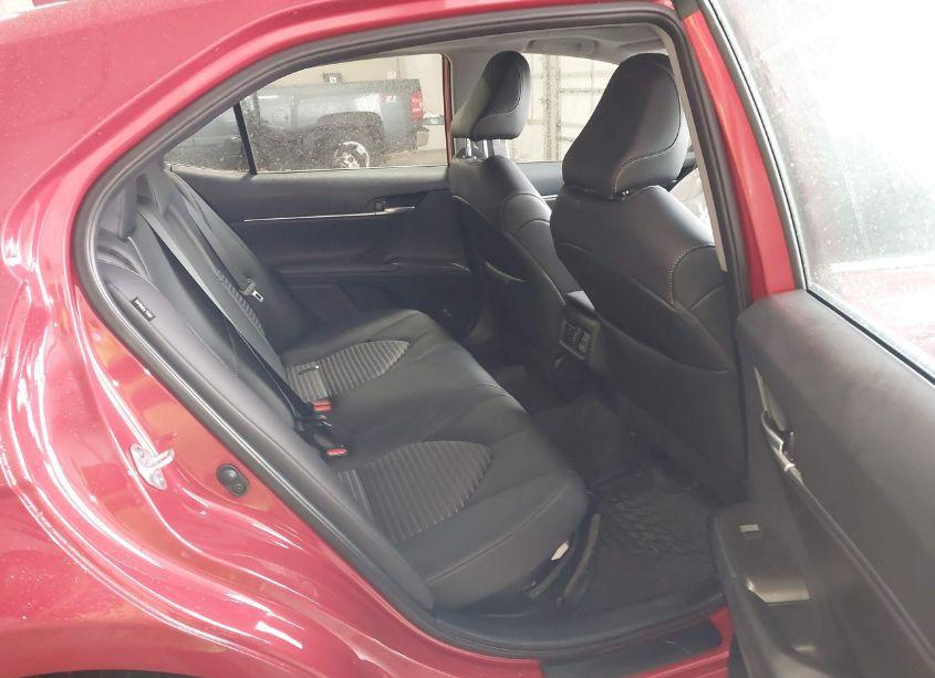 Photo 8 of 2024 Toyota Camry HYBRID SE (VIN 4T1S31AK9RU069793)