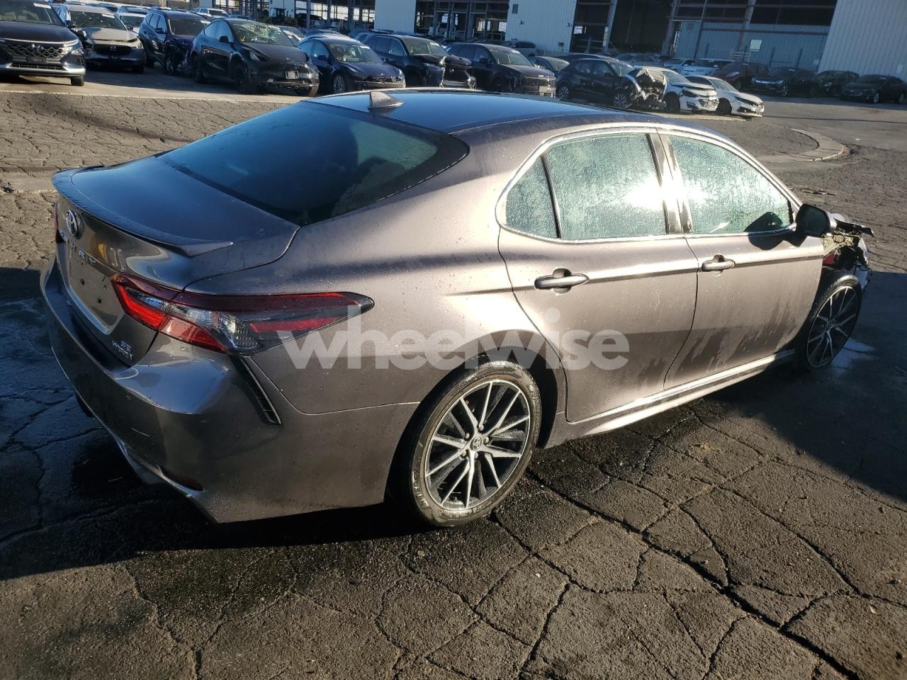 Photo 3 of 2022 TOYOTA CAMRY NIGHT SHADE (VIN 4T1S31AKXNU582822)