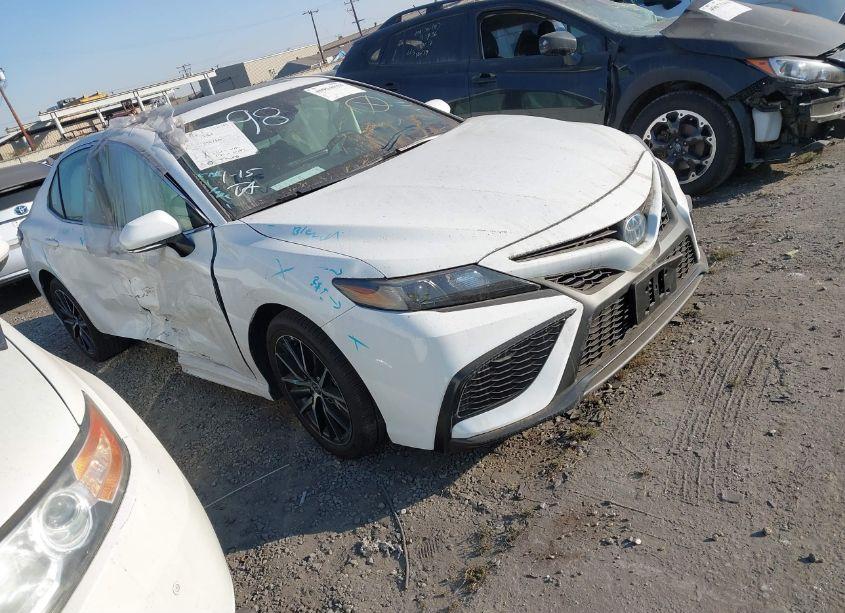 2023 Toyota Camry SE HYBRID (VIN 4T1S31AKXPU620441) main photo