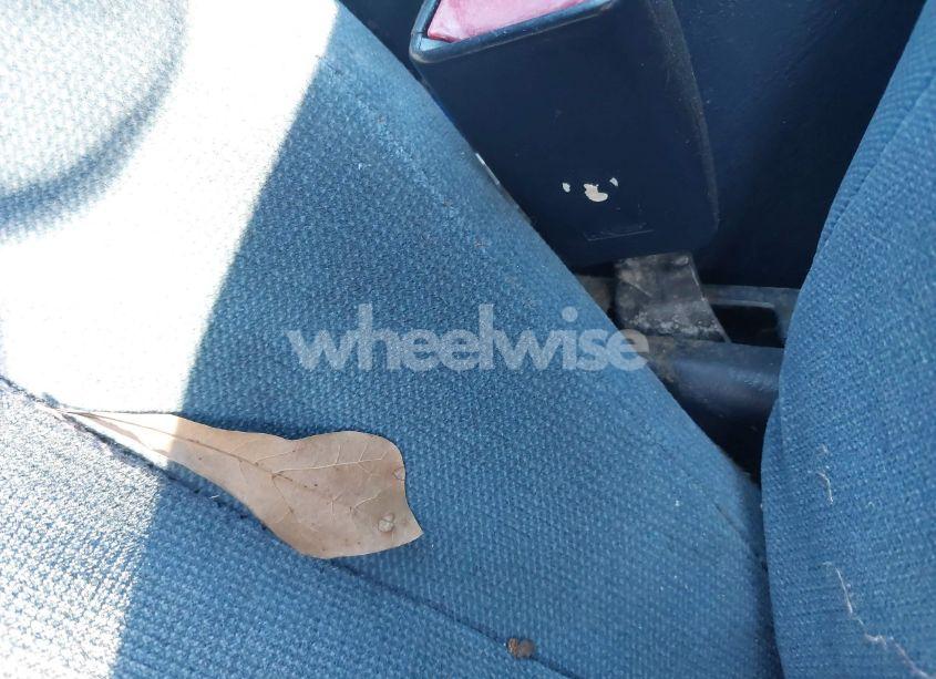 Photo 6 of 1993 Toyota Camry LE (VIN 4T1SK12E4PU193107)