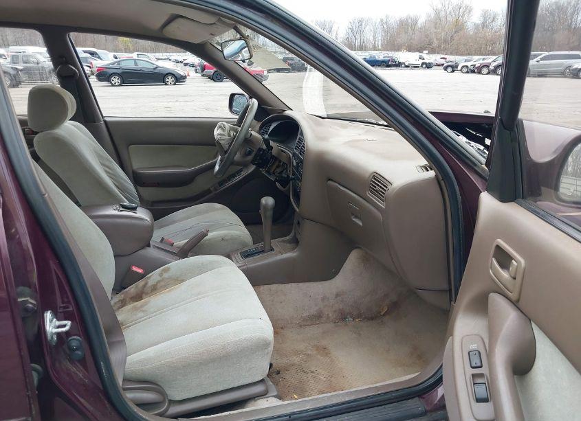 Photo 5 of 1993 Toyota Camry LE (VIN 4T1SK12E4PU283700)