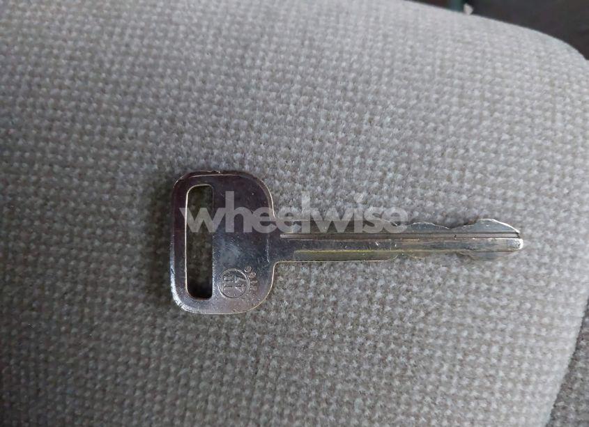 Photo 11 of 1993 Toyota Camry LE (VIN 4T1SK12E5PU288470)