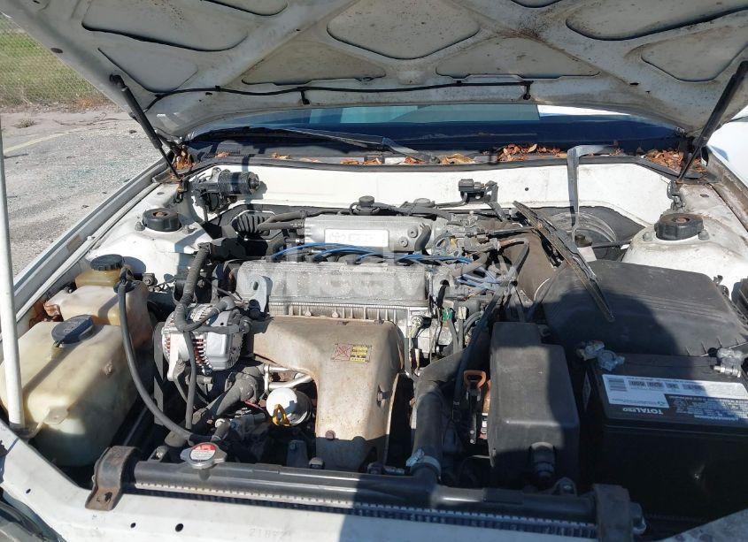 Photo 10 of 1993 Toyota Camry LE (VIN 4T1SK12E6PU316163)