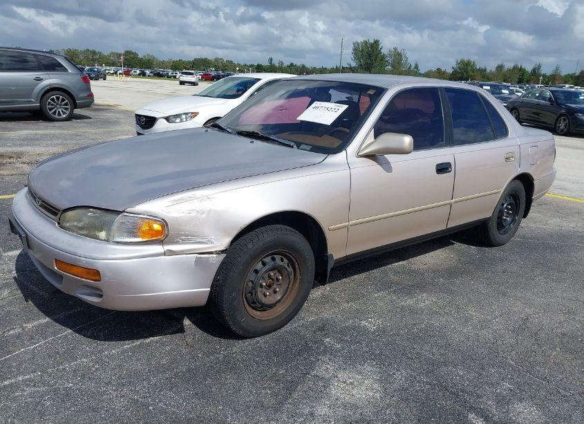Photo 6 of 1995 Toyota Camry LE (VIN 4T1SK12E8SU521492)
