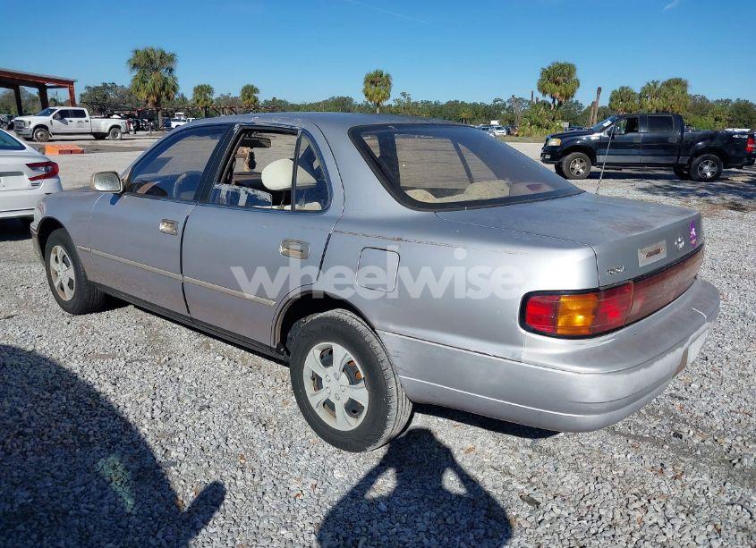 Photo 3 of 1994 Toyota Camry LE (VIN 4T1SK12E9RU351895)