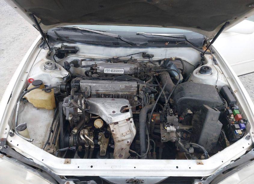 Photo 10 of 1995 Toyota Camry LE (VIN 4T1SK12E9SU876171)