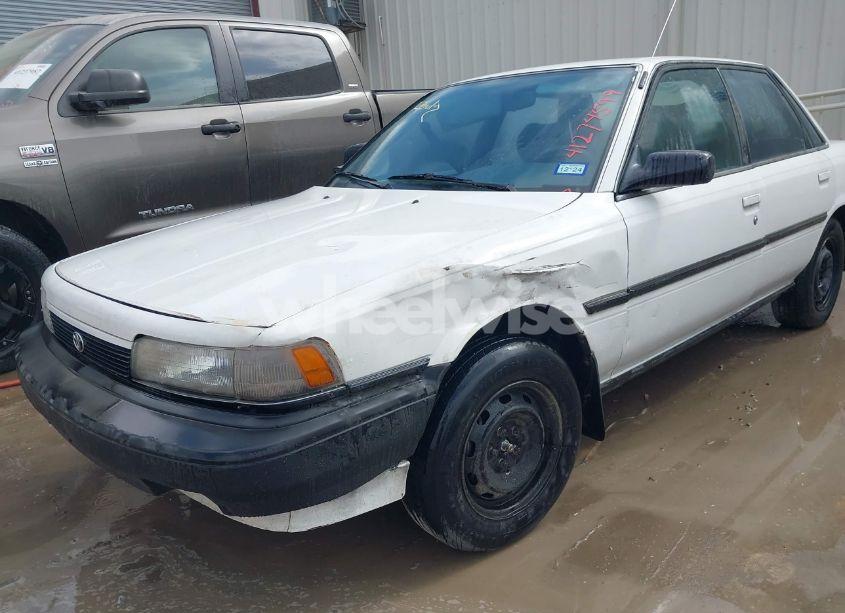 Photo 6 of 1990 Toyota Camry DLX (VIN 4T1SV21E9LU250250)