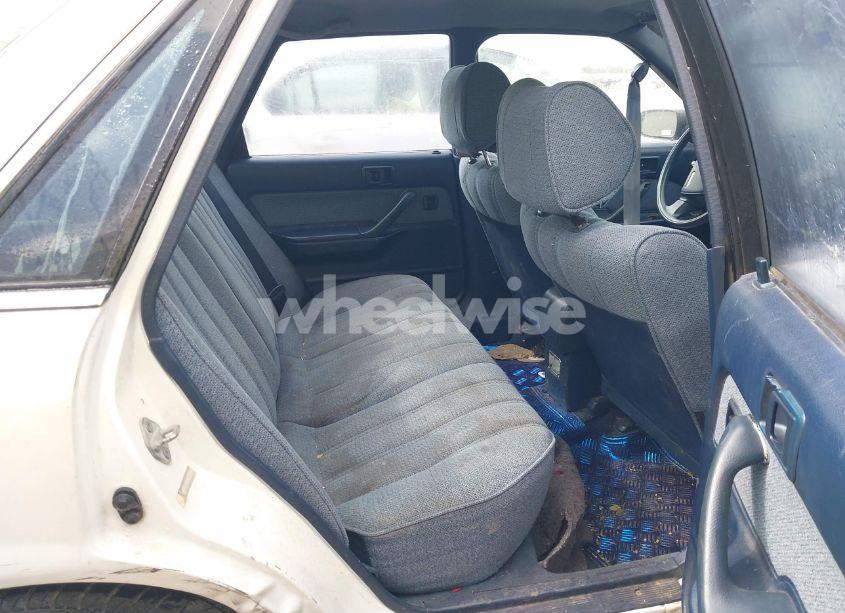 Photo 8 of 1990 Toyota Camry DLX (VIN 4T1SV21E9LU250250)