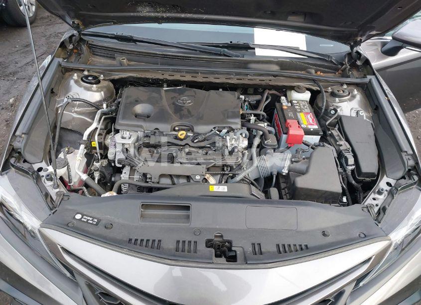 Photo 10 of 2021 Toyota Camry SE (VIN 4T1T11AK0MU572048)