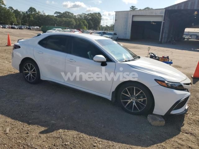 Photo 5 of 2022 TOYOTA CAMRY SE (VIN 4T1T11AK0NU015979)