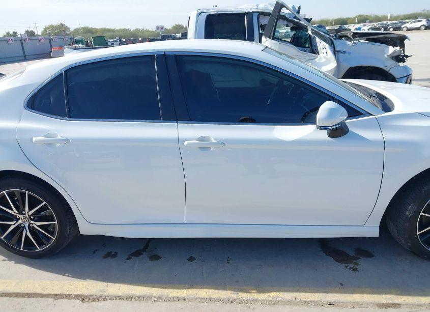 Photo 13 of 2023 Toyota Camry SE (VIN 4T1T11AK0PU171295)