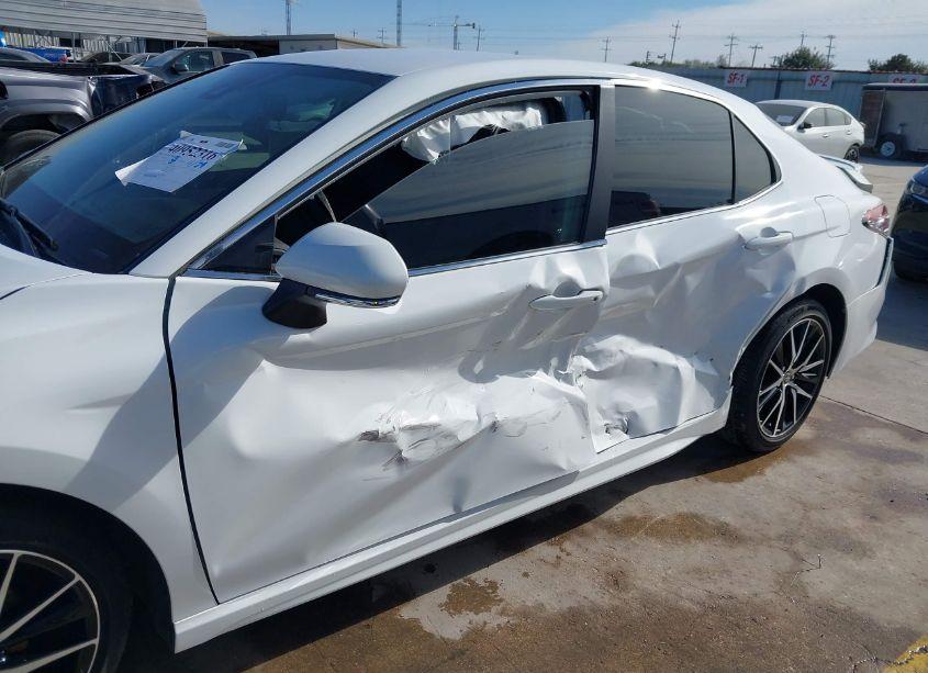 Photo 6 of 2023 Toyota Camry SE (VIN 4T1T11AK0PU171295)