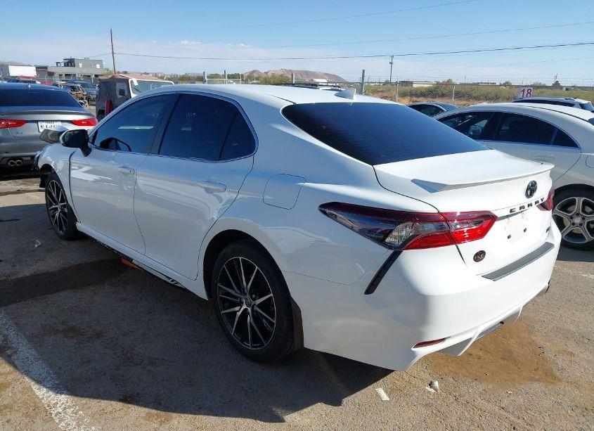 Photo 3 of 2023 Toyota Camry SE (VIN 4T1T11AK0PU173810)