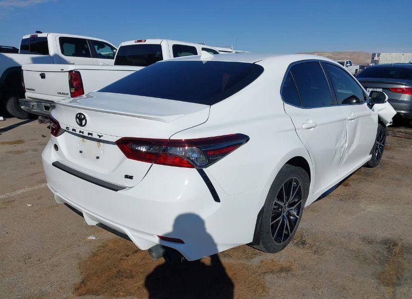 Photo 4 of 2023 Toyota Camry SE (VIN 4T1T11AK0PU173810)
