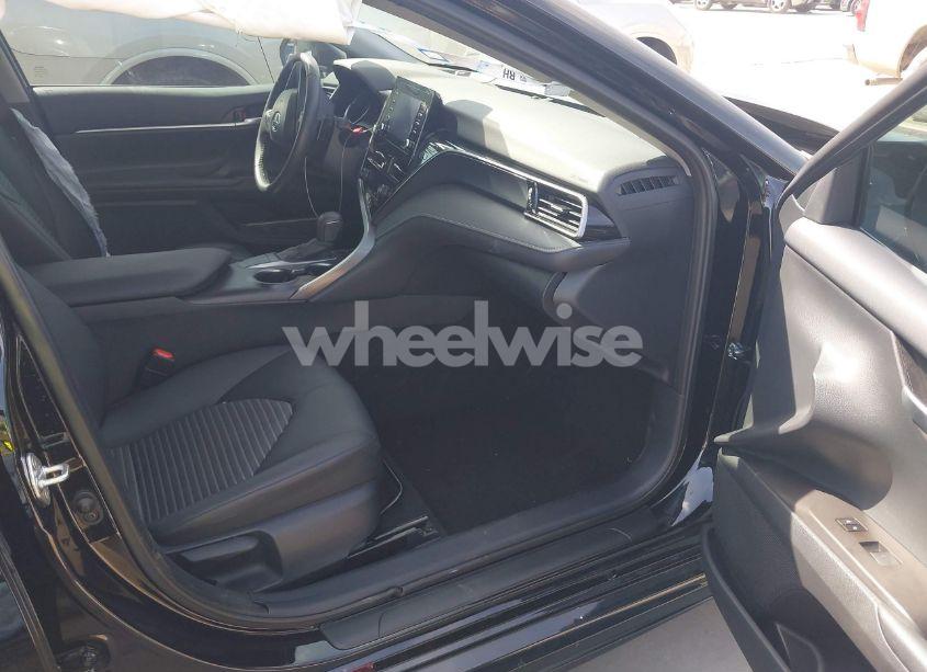 Photo 5 of 2023 Toyota Camry SE (VIN 4T1T11AK0PU828662)