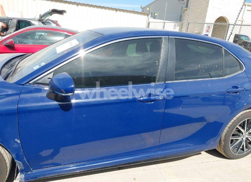 Photo 14 of 2024 Toyota Camry SE (VIN 4T1T11AK0RU208574)