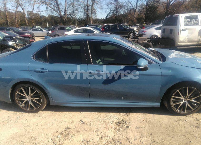 Photo 14 of 2024 Toyota Camry SE (VIN 4T1T11AK0RU227805)