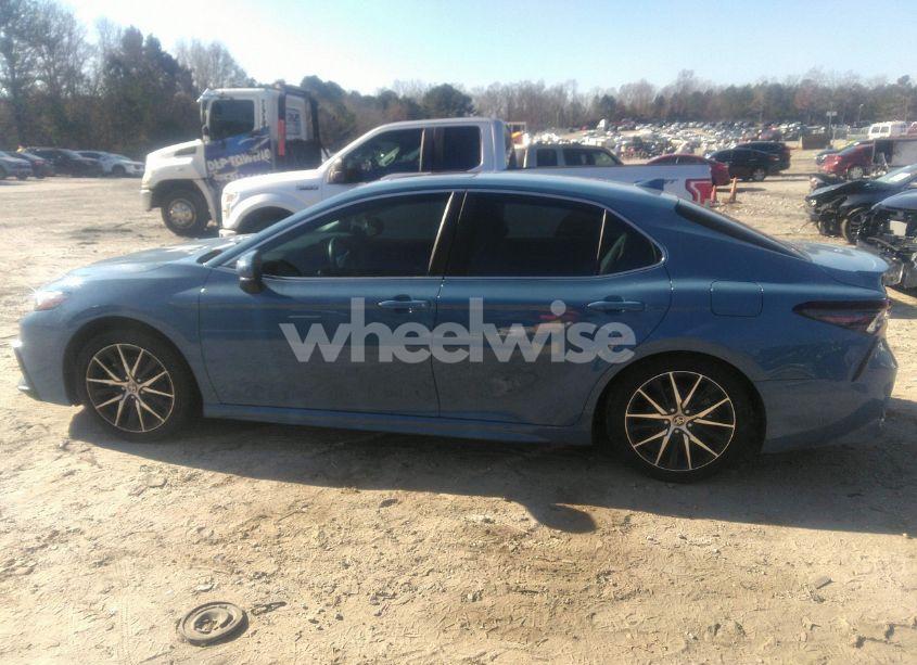 Photo 15 of 2024 Toyota Camry SE (VIN 4T1T11AK0RU227805)