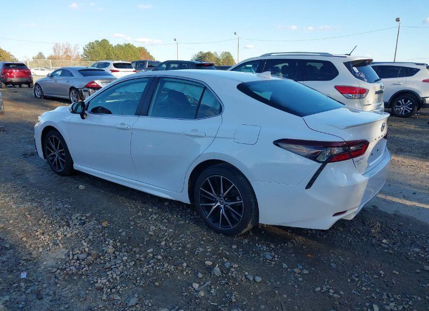 Photo 3 of 2024 Toyota Camry SE (VIN 4T1T11AK0RU842354)