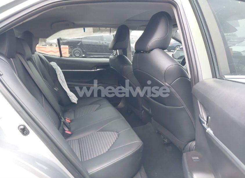 Photo 8 of 2021 Toyota Camry SE (VIN 4T1T11AK1MU540855)