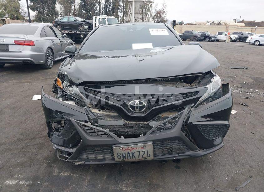 Photo 13 of 2021 Toyota Camry SE (VIN 4T1T11AK1MU561608)