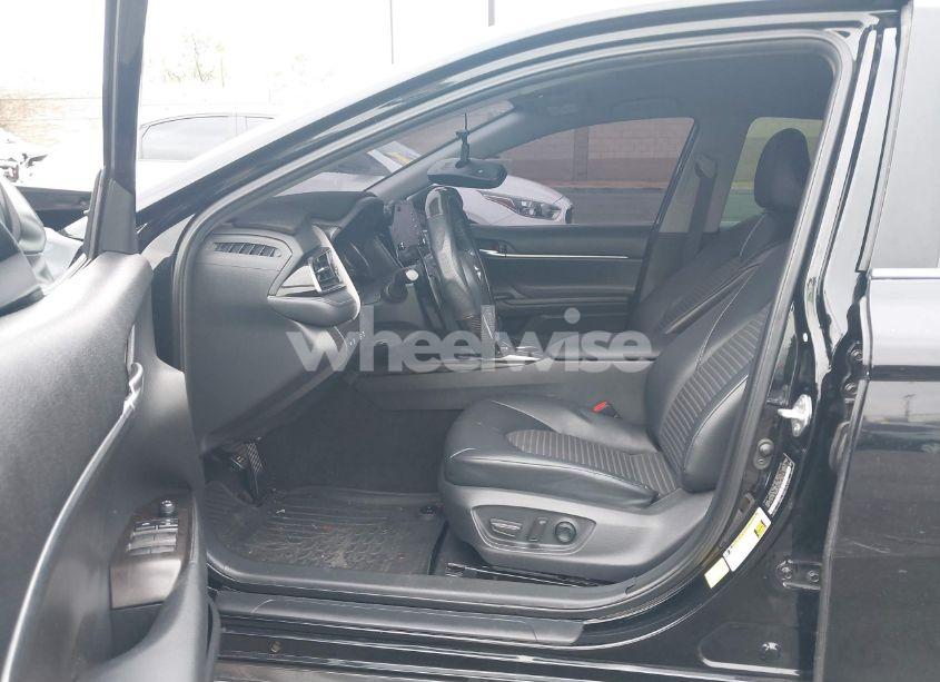 Photo 5 of 2021 Toyota Camry SE (VIN 4T1T11AK1MU561608)