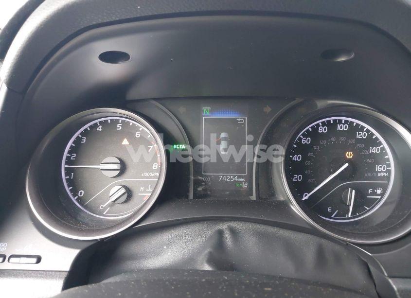 Photo 7 of 2021 Toyota Camry SE (VIN 4T1T11AK1MU561608)