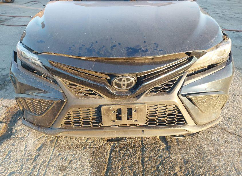 Photo 18 of 2021 Toyota Camry SE (VIN 4T1T11AK1MU561690)