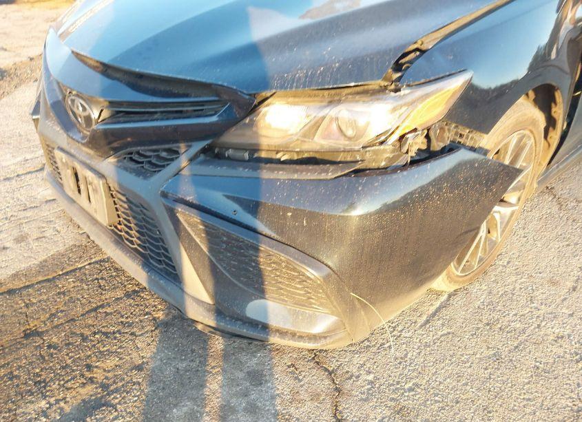 Photo 6 of 2021 Toyota Camry SE (VIN 4T1T11AK1MU561690)