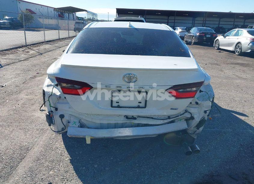 Photo 16 of 2022 Toyota Camry SE (VIN 4T1T11AK1NU691857)
