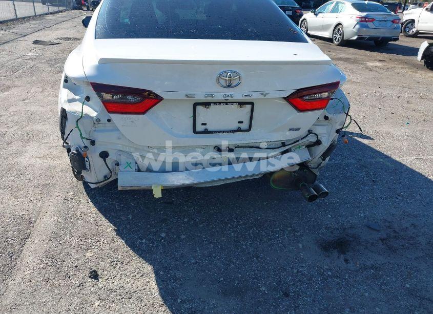 Photo 6 of 2022 Toyota Camry SE (VIN 4T1T11AK1NU691857)