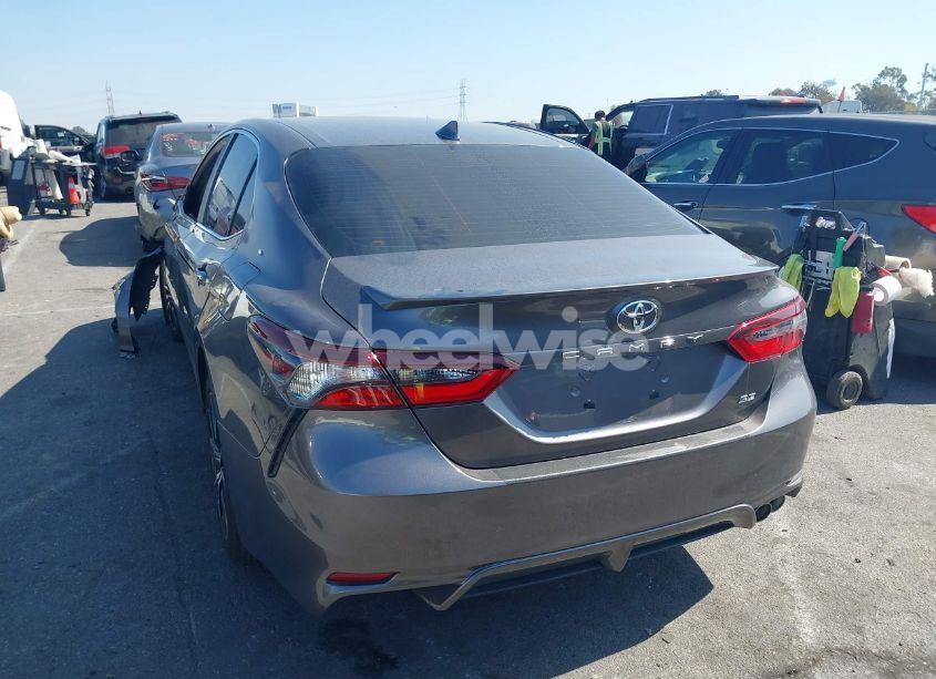 Photo 3 of 2023 Toyota Camry SE (VIN 4T1T11AK1PU832624)