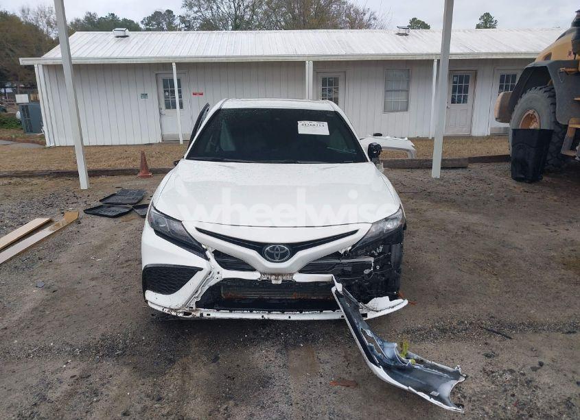 Photo 12 of 2021 Toyota Camry SE (VIN 4T1T11AK2MU599395)