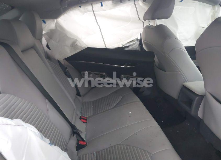 Photo 8 of 2021 Toyota Camry SE (VIN 4T1T11AK2MU599395)