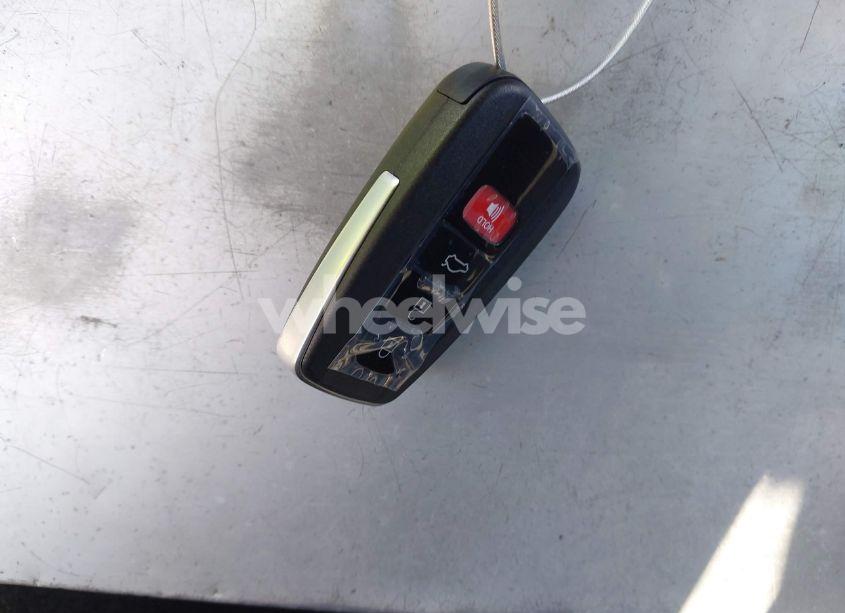 Photo 11 of 2022 Toyota Camry SE (VIN 4T1T11AK2NU701442)