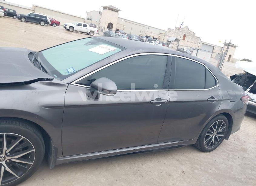 Photo 14 of 2023 Toyota Camry SE (VIN 4T1T11AK2PU790478)