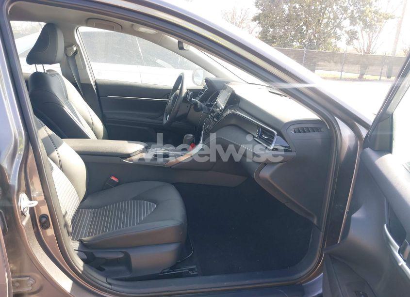 Photo 5 of 2023 Toyota Camry SE (VIN 4T1T11AK2PU825259)