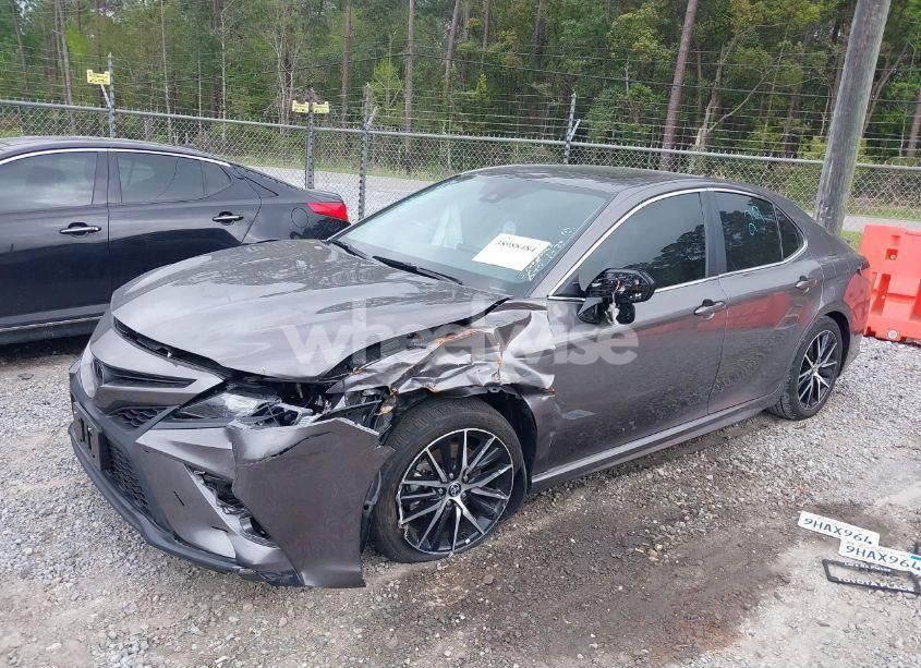 Photo 2 of 2023 Toyota Camry SE (VIN 4T1T11AK2PU829246)