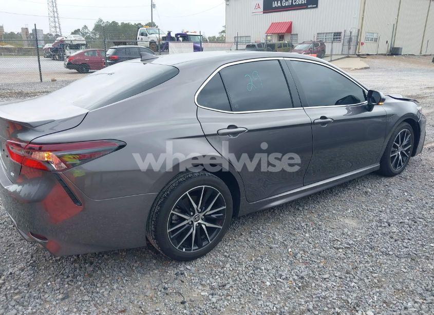 Photo 4 of 2023 Toyota Camry SE (VIN 4T1T11AK2PU829246)