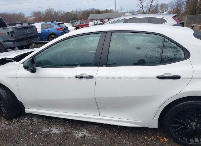 Photo 14 of 2022 Toyota Camry SE NIGHTSHADE EDITION (VIN 4T1T11AK3NU062584)