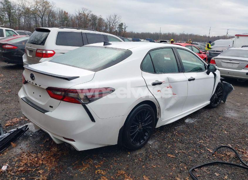 Photo 4 of 2022 Toyota Camry SE NIGHTSHADE EDITION (VIN 4T1T11AK3NU062584)