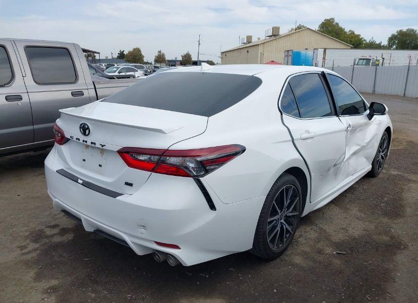 Photo 4 of 2023 Toyota Camry SE (VIN 4T1T11AK3PU719497)