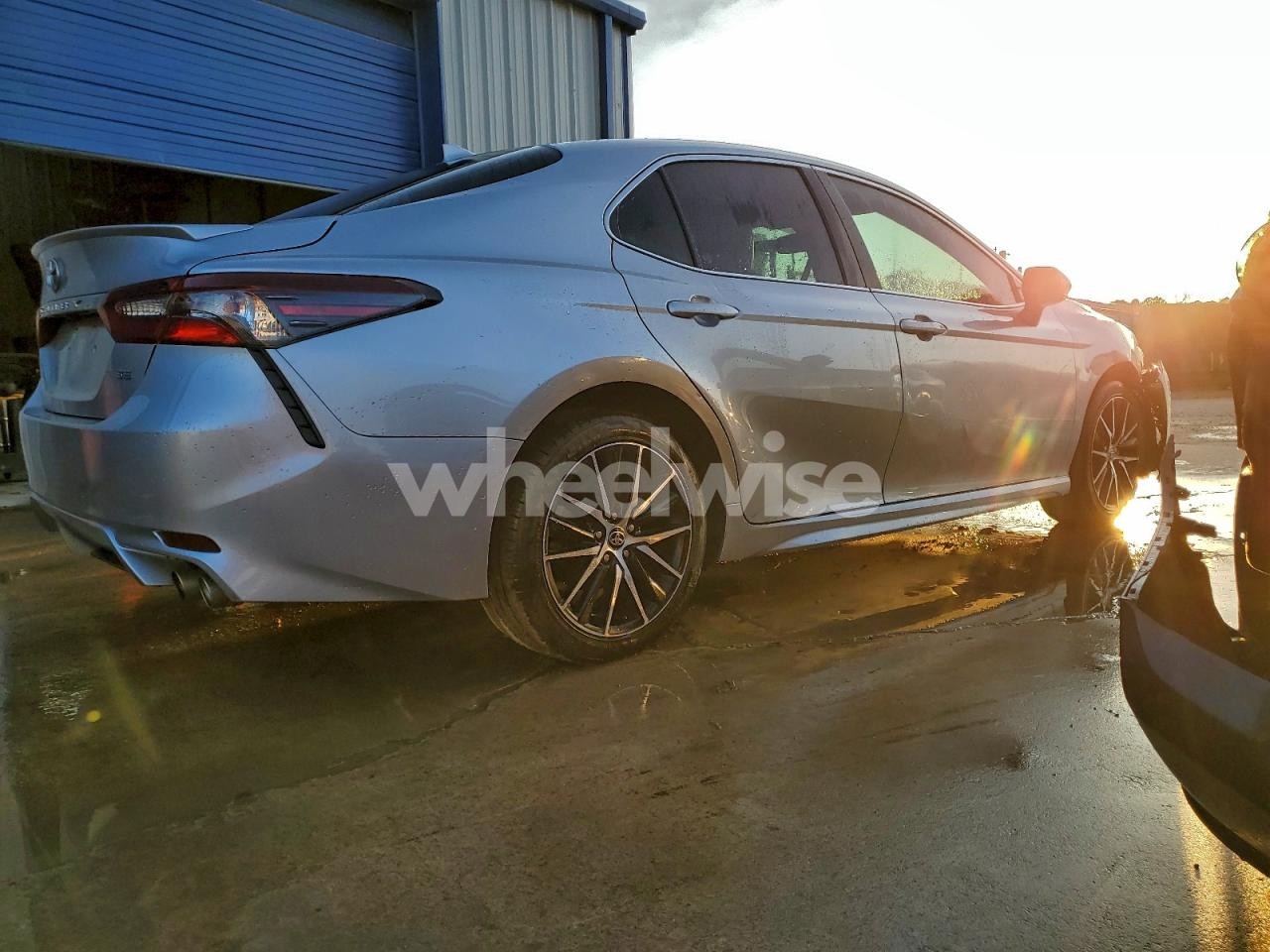 Photo 3 of 2024 TOYOTA CAMRY SE NIGHT SHADE (VIN 4T1T11AK3RU846320)