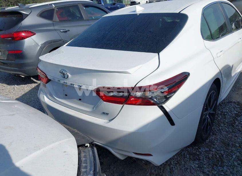 Photo 16 of 2024 Toyota Camry SE (VIN 4T1T11AK3RU870097)