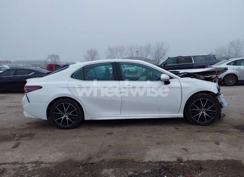 Photo 14 of 2024 Toyota Camry SE (VIN 4T1T11AK3RU873579)