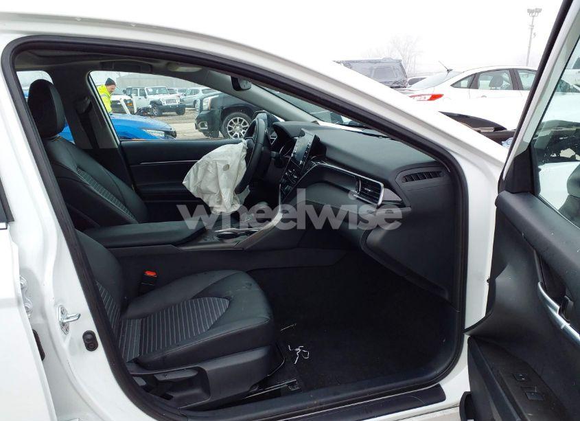 Photo 5 of 2024 Toyota Camry SE (VIN 4T1T11AK3RU873579)