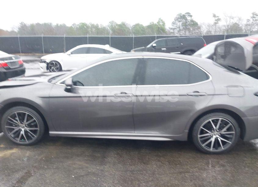 Photo 14 of 2024 Toyota Camry SE (VIN 4T1T11AK3RU916690)