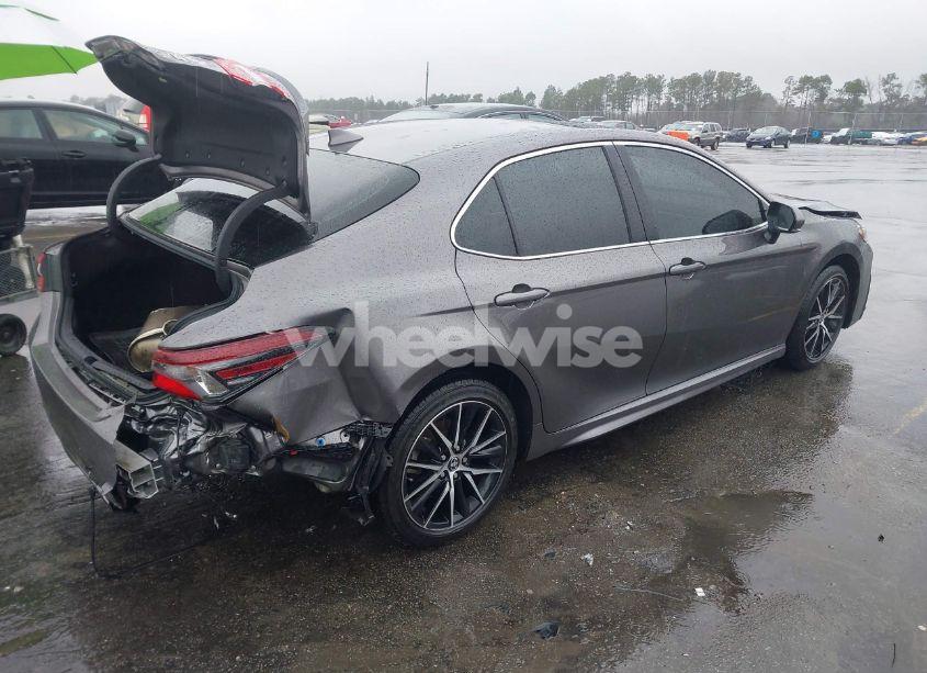 Photo 4 of 2024 Toyota Camry SE (VIN 4T1T11AK3RU916690)