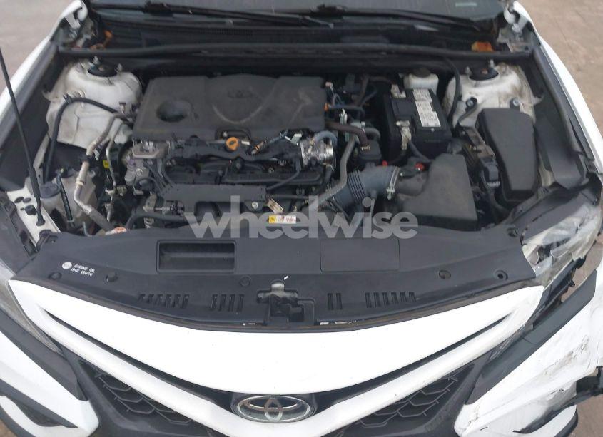 Photo 10 of 2021 Toyota Camry SE (VIN 4T1T11AK4MU430981)